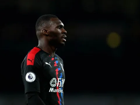Hàng thải Liverpool lên tiếng, tiết lộ tương lai với "đại bàng Premier League"