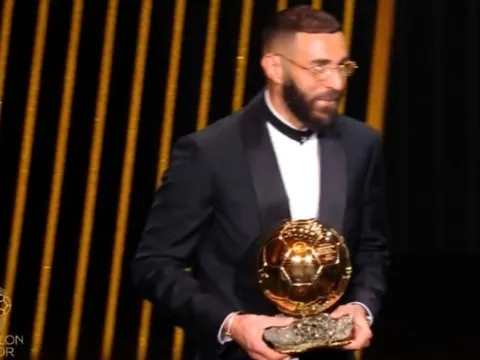 Benzema bỏ quên Quả bóng vàng