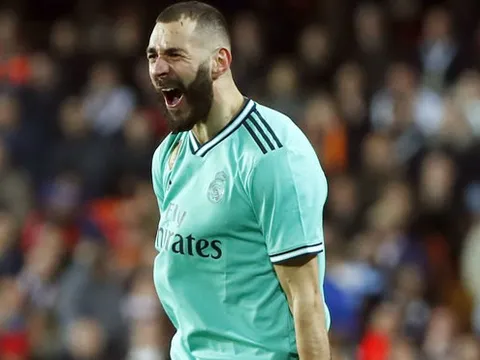Benzema buông lời thách thức Messi trước thềm đại chiến El Clasico