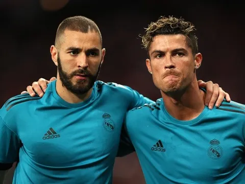 Khi Benzema đã đứng trên vai người khổng lồ