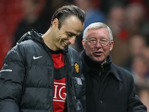 Berbatov trải lòng chuyện 'thâm cung bí sử' với Sir Alex