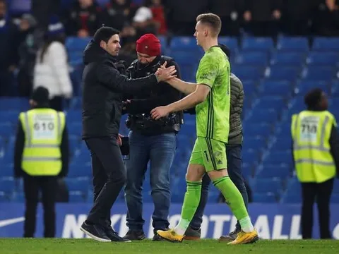 Bernd Leno chỉ trích đồng đội, HLV Mikel Arteta chỉ nói 1 điều