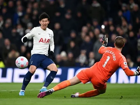 Đội hình đỉnh nhất Premier League mùa này: Liverpool góp 5 cái tên