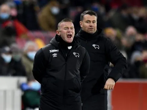 Bị Arsenal thất sủng, sao trẻ về dưới trướng Wayne Rooney