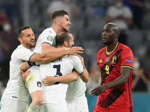 Bỉ bị loại, Courtois nói lời thật lòng về Ý