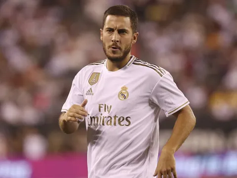 Bị chê béo, Real lập tức giúp Hazard phản pháo