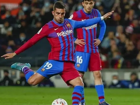 Bị chỉ trích "hóa gỗ", sao Barca đáp trả gay gắt