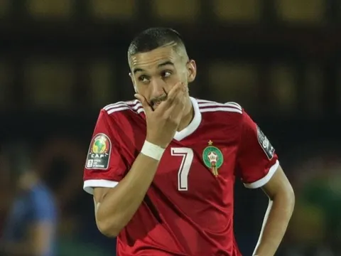 Bị HLV tố từ chối thi đấu, sao Chelsea phản pháo gắt gỏng