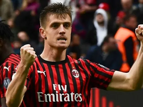 Bị Ibrahimovic đe dọa, sao 35 triệu euro vẫn quyết tâm ở lại AC Milan