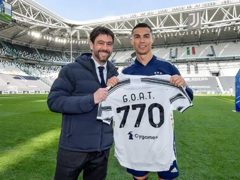 Bị Inter lật đổ, chủ tịch Juve đăng đàn phán câu 'xanh rờn'