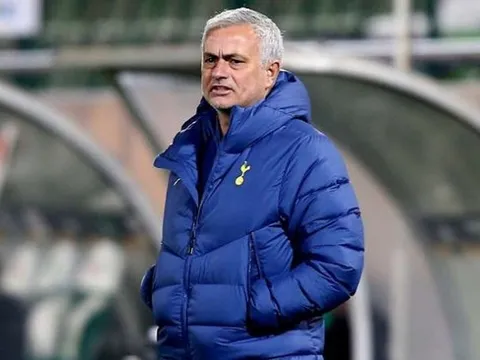 Bị Lampard hắt hủi, sao Chelsea vẫn quyết từ chối Mourinho vì lý do bất ngờ