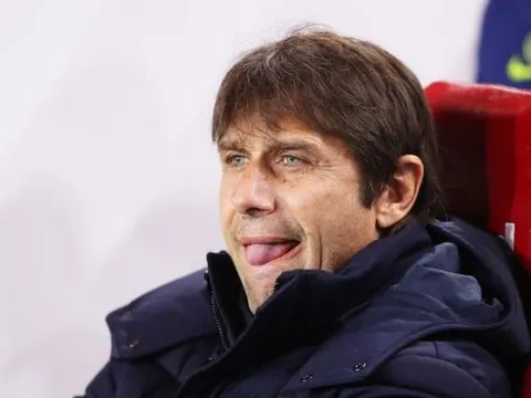 Bị loại cay đắng, HLV Conte nói ra sự thật phũ phàng