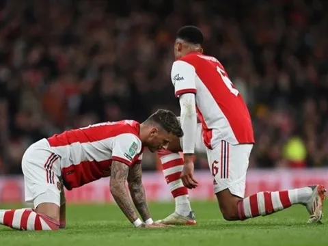 Bị loại khỏi Carabao Cup, Arteta phát thông điệp Top 4 Premier League