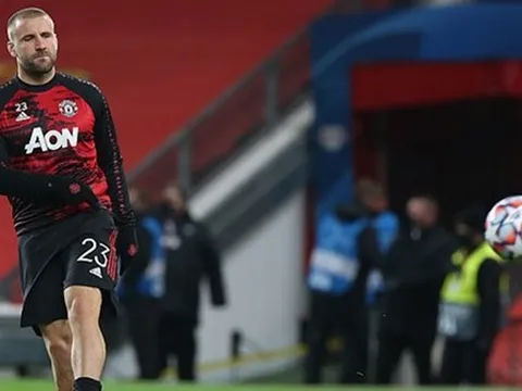 Bị tân binh "phả hơi nóng", sao Man Utd bất ngờ lột xác ngoạn mục