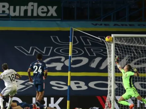 Bielsa trên cơ Arteta, nhưng thua cột - xà phía Arsenal