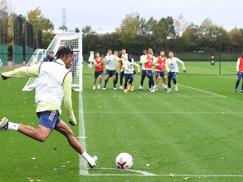 Binh hùng tướng mạnh, Arsenal sẵn sàng đại chiến Leicester
