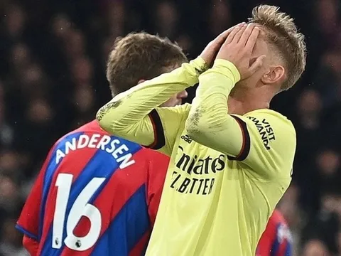 Bình minh giả tạo của Arsenal