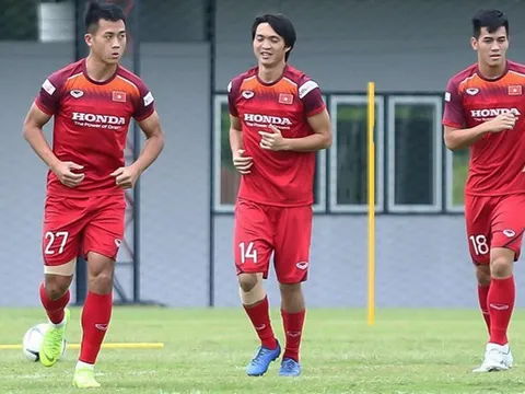 BLV Quang Huy: Không phải Tiến Linh, cái tên này sẽ giúp ĐT Việt Nam quật ngã Thái Lan