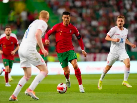 Ghi 2 bàn trong 5 phút, Bồ Đào Nha bay cao tại Nations League