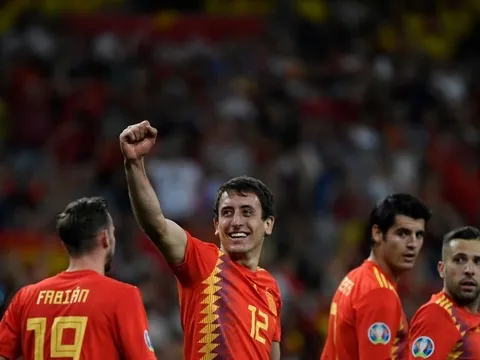 Bỏ lỡ Emiliano Buendia, Arsenal chốt mua sao Tây Ban Nha