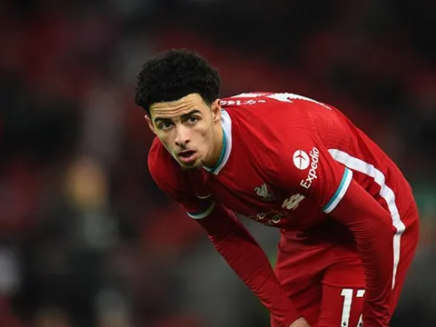 Bỏ qua Firmino, Carragher chỉ ra cái tên xuất sắc nhất Lverpool trận thắng Tottenham