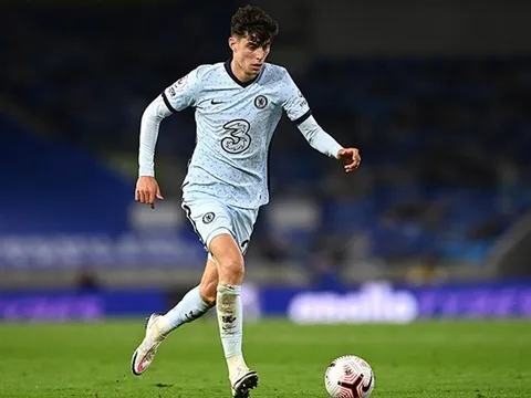 "Bom tấn" Chelsea gây choáng, thực hiện đường chuyền "đi vào lòng đất"