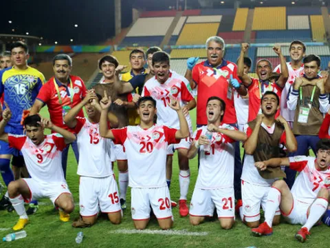 Bóng đá châu Á mở màn ấn tượng tại U17 World Cup
