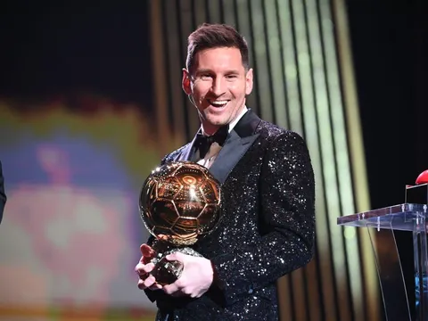 Bóng đá quốc tế 2021: Messi, Italy và Covid-19
