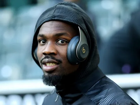 Tỏa sáng rực rỡ, "hậu duệ của Thuram" được Gã khổng lồ Bundesliga để ý