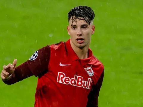 XONG! Quá chậm chân, Arsenal chuẩn bị nhìn "cực phẩm tuyến giữa" nối gót Haaland
