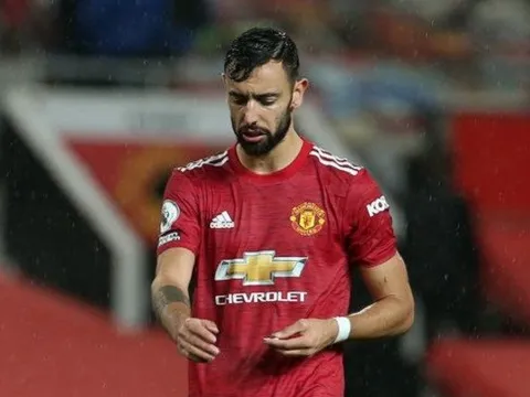 Bruno Fernandes bị cáo buộc làm tấm gương xấu cho đồng đội