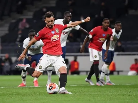 Bị Mourinho châm chọc, Fernandes vẫn tuyên bố "cứng"