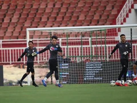 Bùi Tiến Dũng trở lại sân tập, ‘bom’ ở CLB TP.HCM được gỡ