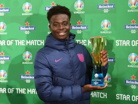 Bukayo Saka không chỉ đem đến chiều rộng cho tuyển Anh