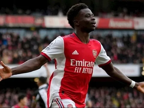 "Họ vừa chi 100 triệu euro, tôi không nghĩ họ sẽ đến mua Bukayo Saka"