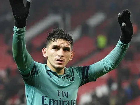 "Bulldog" Arsenal giã từ đồng đội, chuẩn bị sang Madrid trong 24 giờ tới