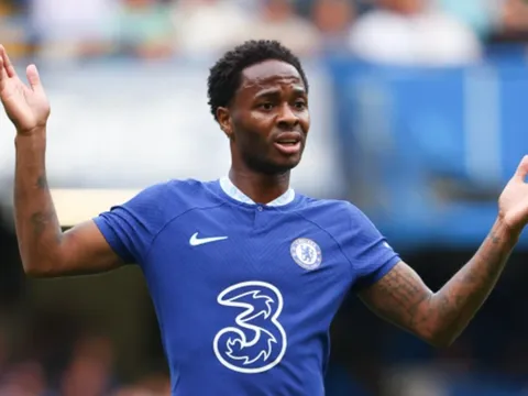 Gallas khó hiểu với quyết định của Potter