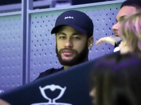 Neymar trở lại Tây Ban Nha, PSG 'tiếp tay' để Barca nổ siêu bom tấn