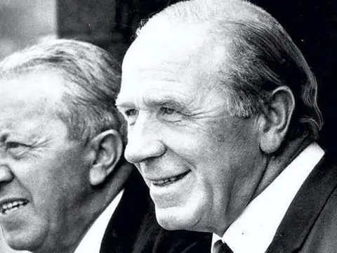 Huyền thoại thứ 6 chuẩn bị được M.U dựng tượng