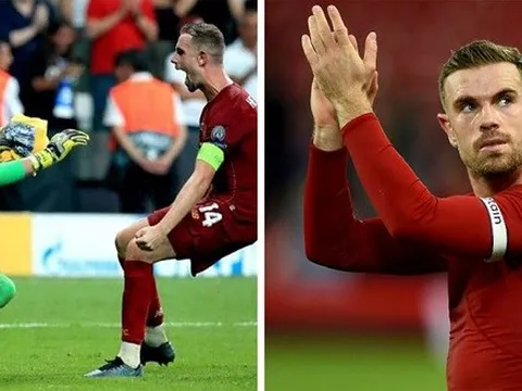 Trước trận derby, thủ quân Liverpool dành lời động viên cho ''kẻ đóng thế''