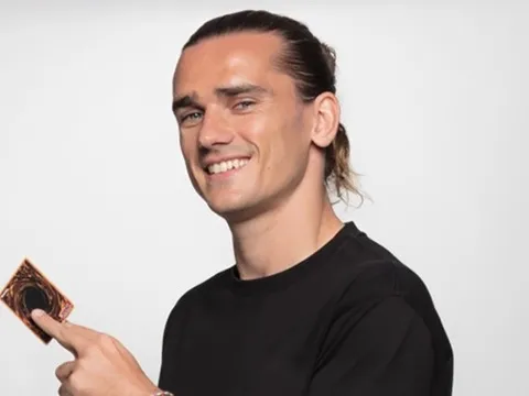 "Cái miệng hại cái thân", Griezmann khiến đối tác nóng mặt