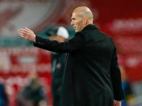 Cải tổ đội hình, Zidane gạt luôn "viên ngọc khó bảo" khỏi Real?