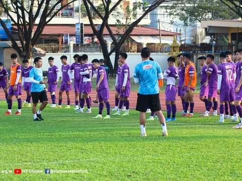 U23 Việt Nam bị "tra tấn" thể lực ở Campuchia