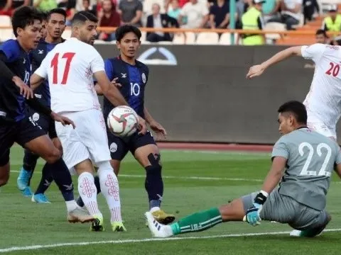 Tuyển Campuchia thua trắng 10 bàn, lập "kỷ lục" siêu tệ hại