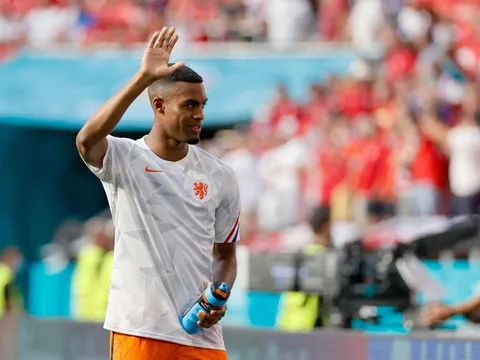 Cạnh tranh với Man United, Bayern chính thức gửi đề nghị đến ngọc quý Ajax