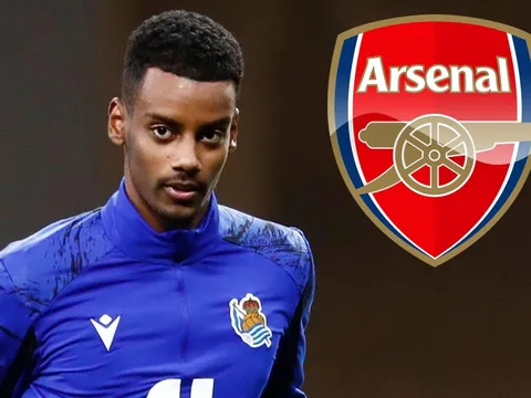 Cập nhật thương vụ Isak - Arsenal: Phí giải phóng khủng; Cú hích Aubameyang