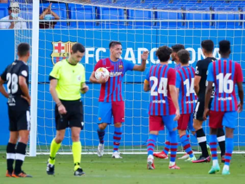 Cầu thủ dự bị lập hat-trick, Barca nhấn chìm đối thủ
