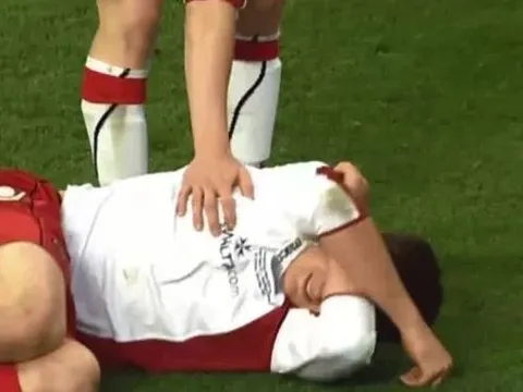 Maguire hé lộ thông điệp "đẳng cấp" của Man Utd từ 8 năm trước