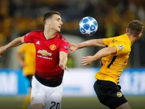 Fan Quỷ đỏ: "Lại thêm một Phil Jones mới"