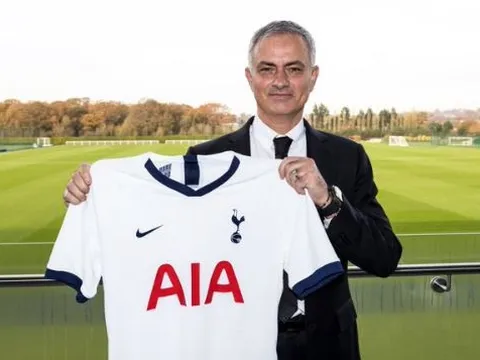 Nhìn hình ảnh này, Jose Mourinho quá lạ lẫm